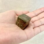 Ruby-Kyanite Cube